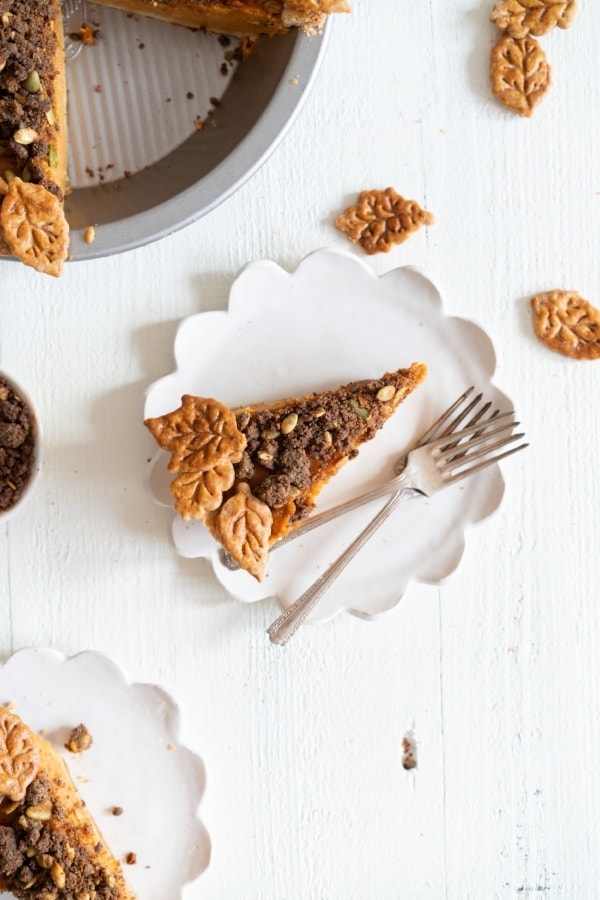 Buttermilk Pumpkin Streusel Pie-image