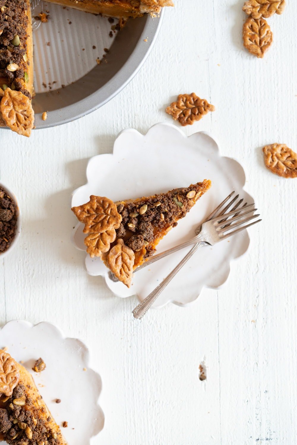 Buttermilk Pumpkin Streusel Pie from Lisa Ludwinski's new book, Sister Pie. Tangy buttermilk filling is topped with a nutty buckwheat pepita filling - a simple but genius twist on the traditional pumpkin pie. #pumpkinpie #buttermilk #pie #streusel #sisterpie