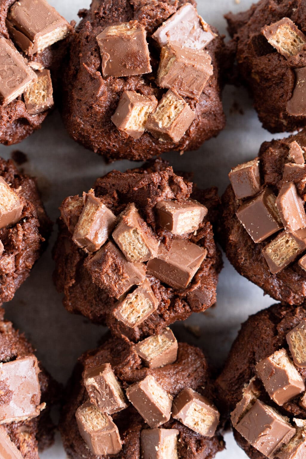 Kit Kat Cookies with Chocolate Chunks - Cloudy Kitchen