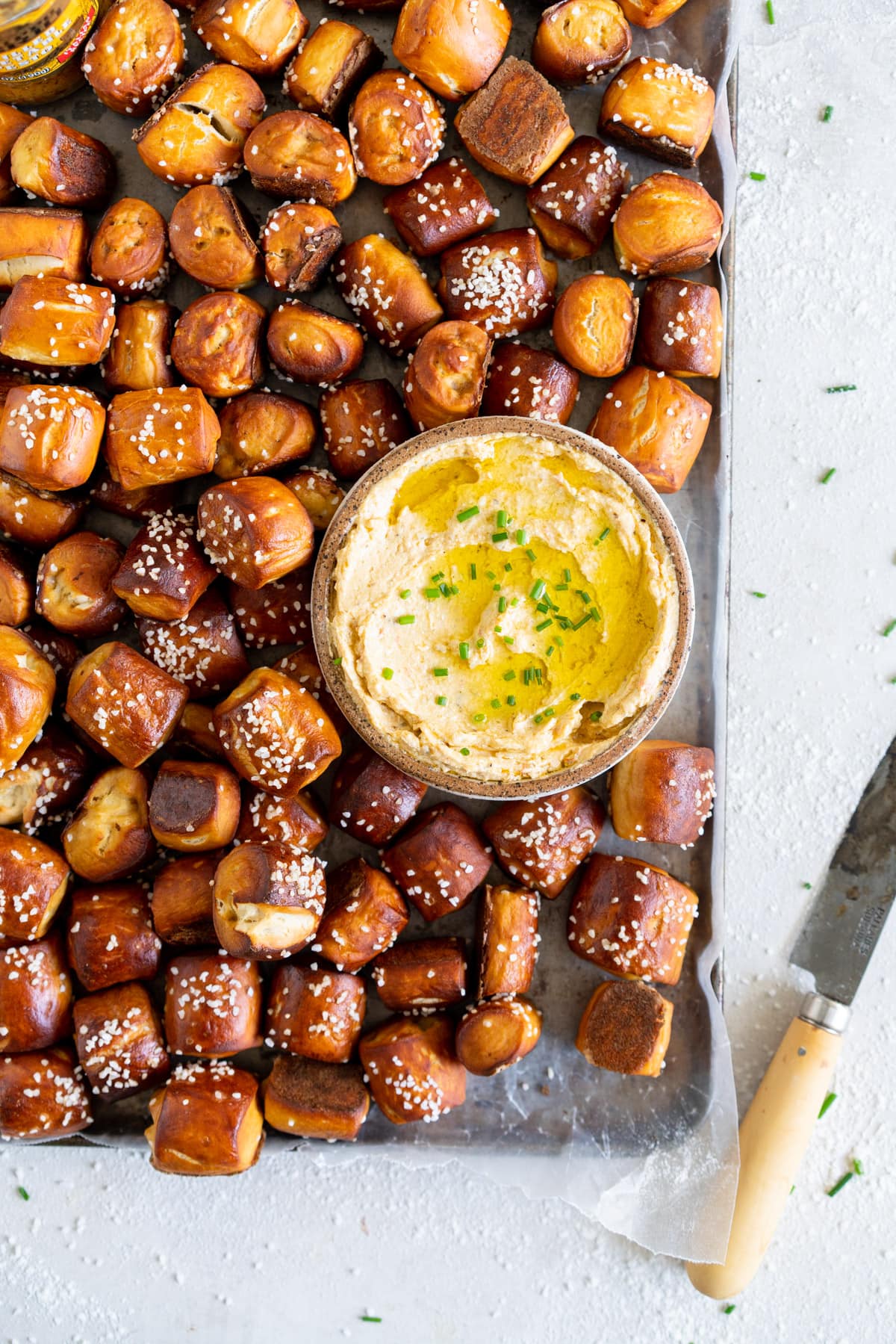 the greater knead pretzel bites