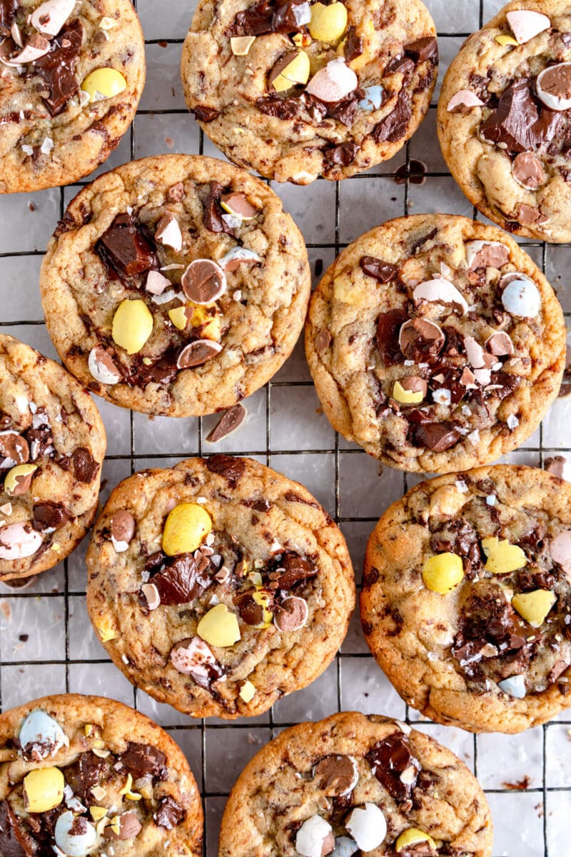close shot chocolate chip cookies