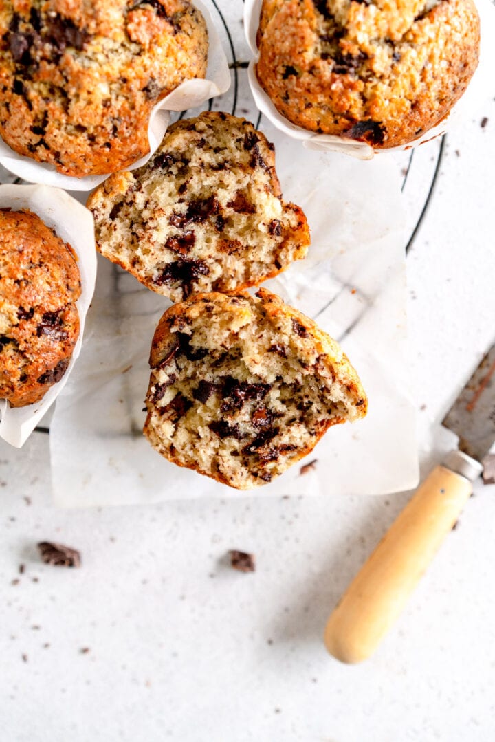 30 Minute Banana Chocolate Chip Muffins Cloudy Kitchen