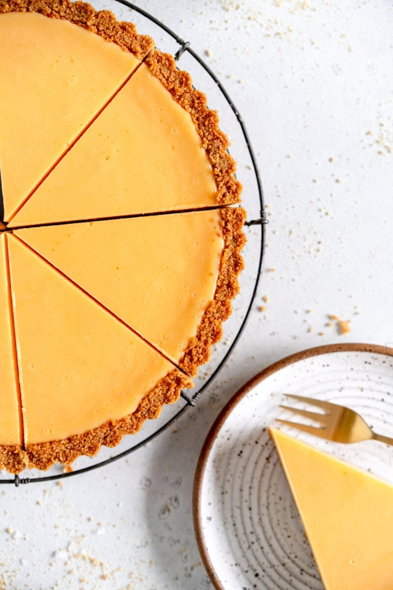 sliced lemon pie