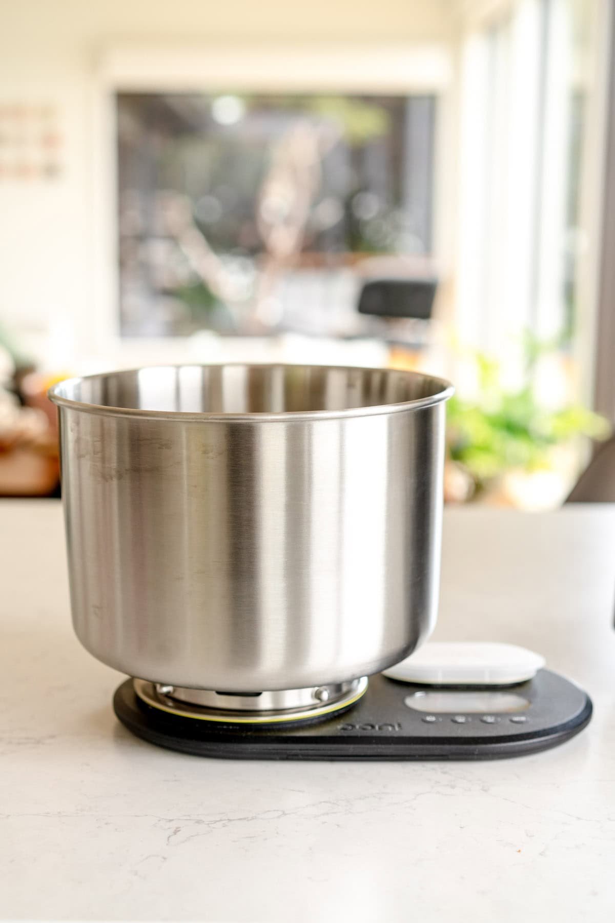 ooni bowl on scale