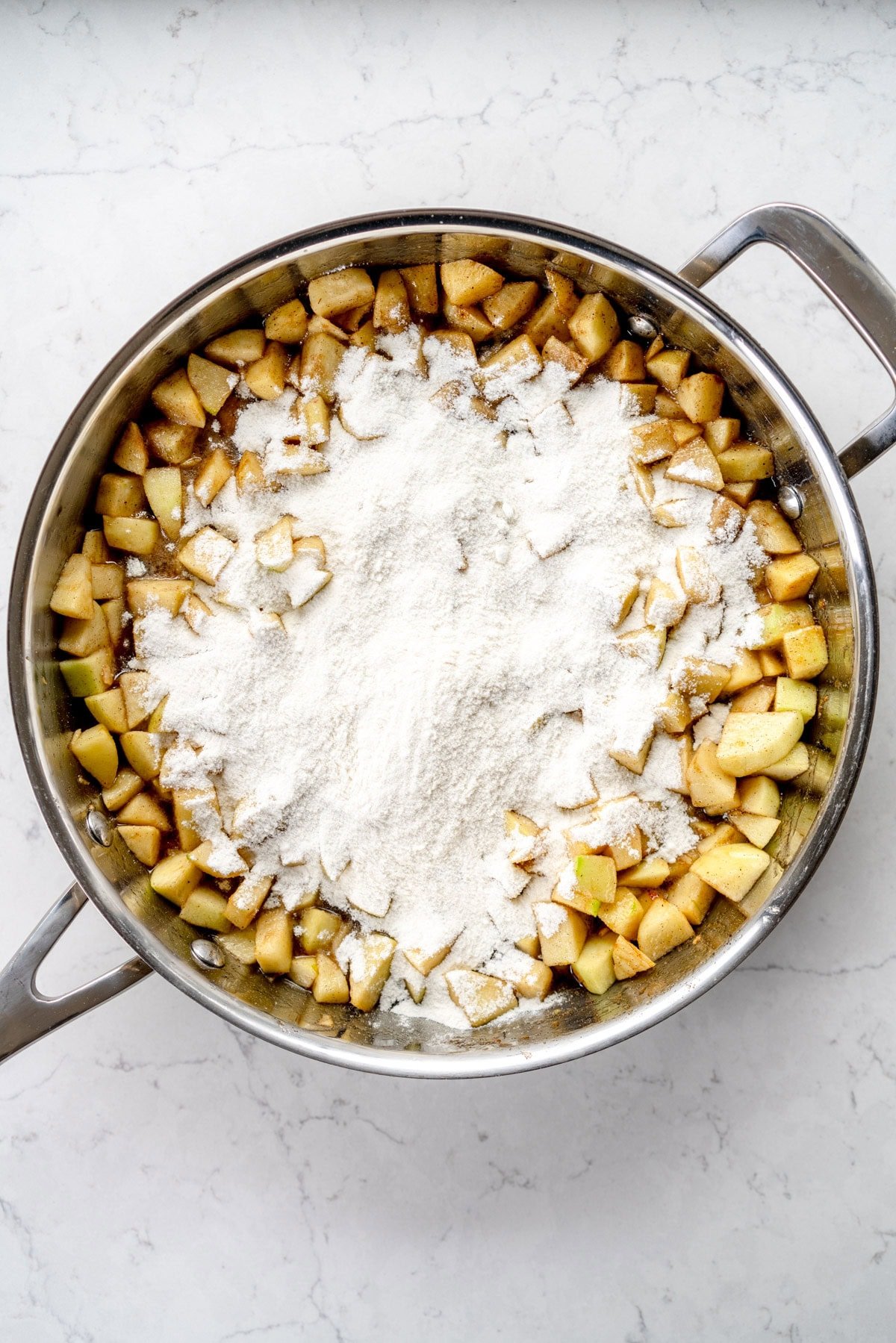 add in flour to cooked apples