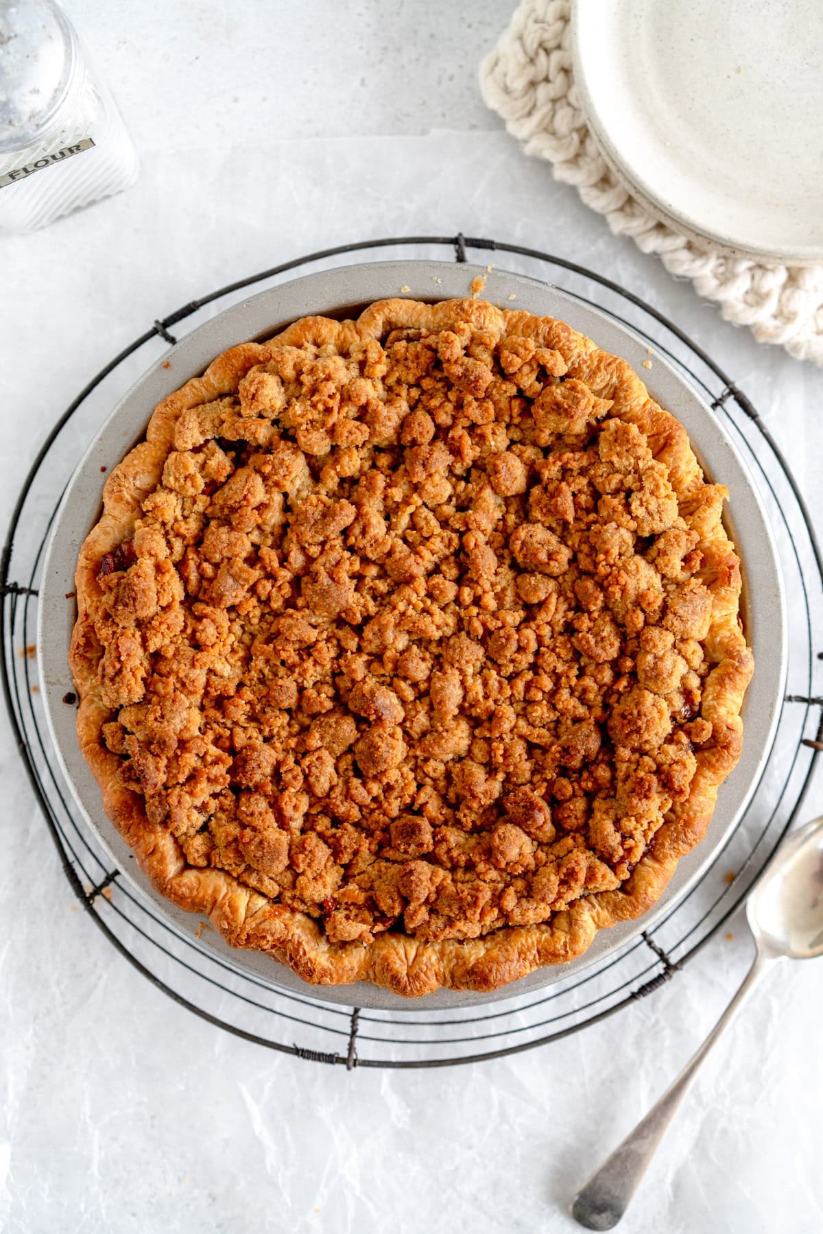 baked dutch apple pie