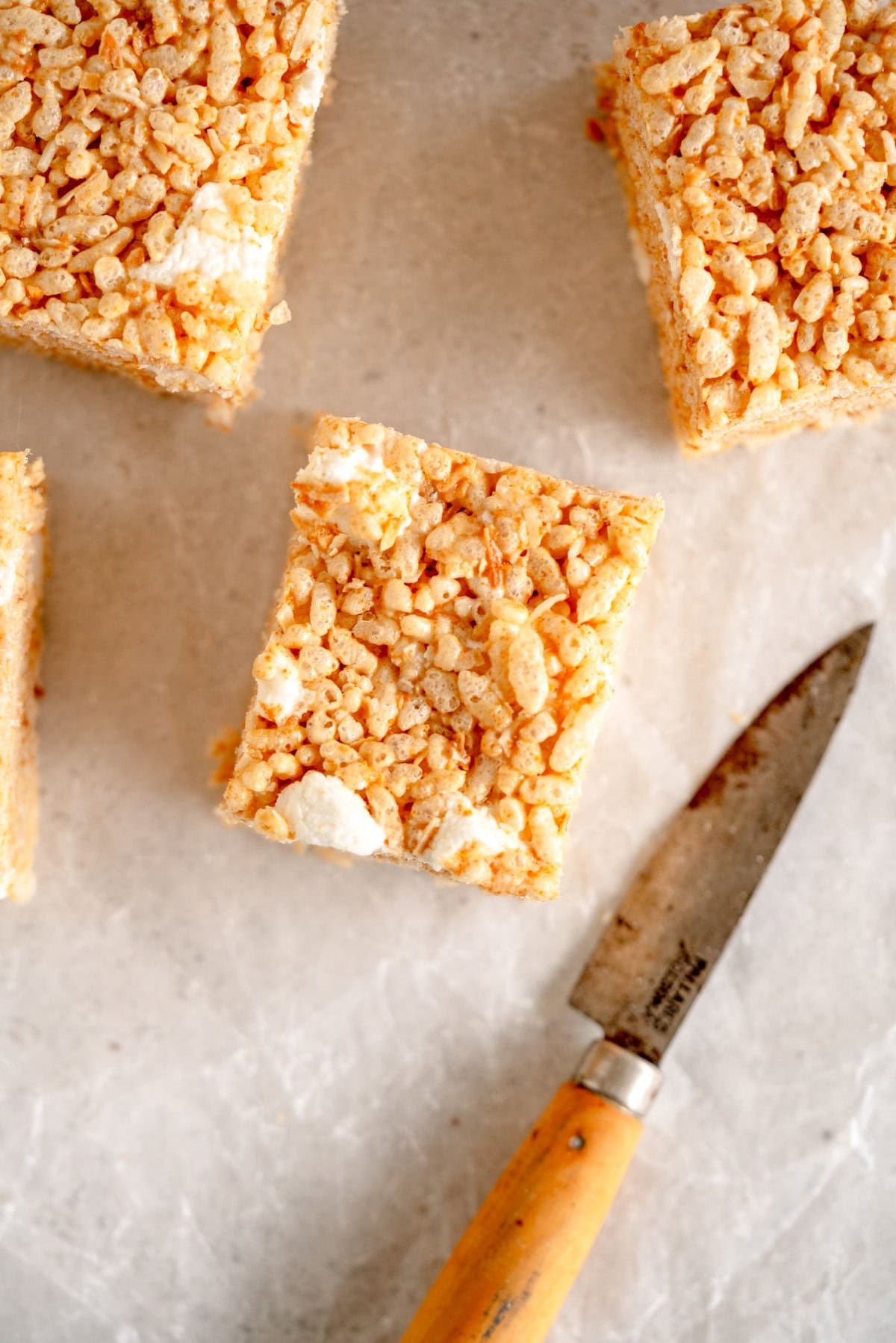 rice krispie treats top down