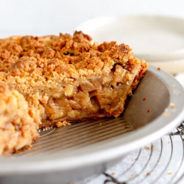 side on shot of dutch apple pie