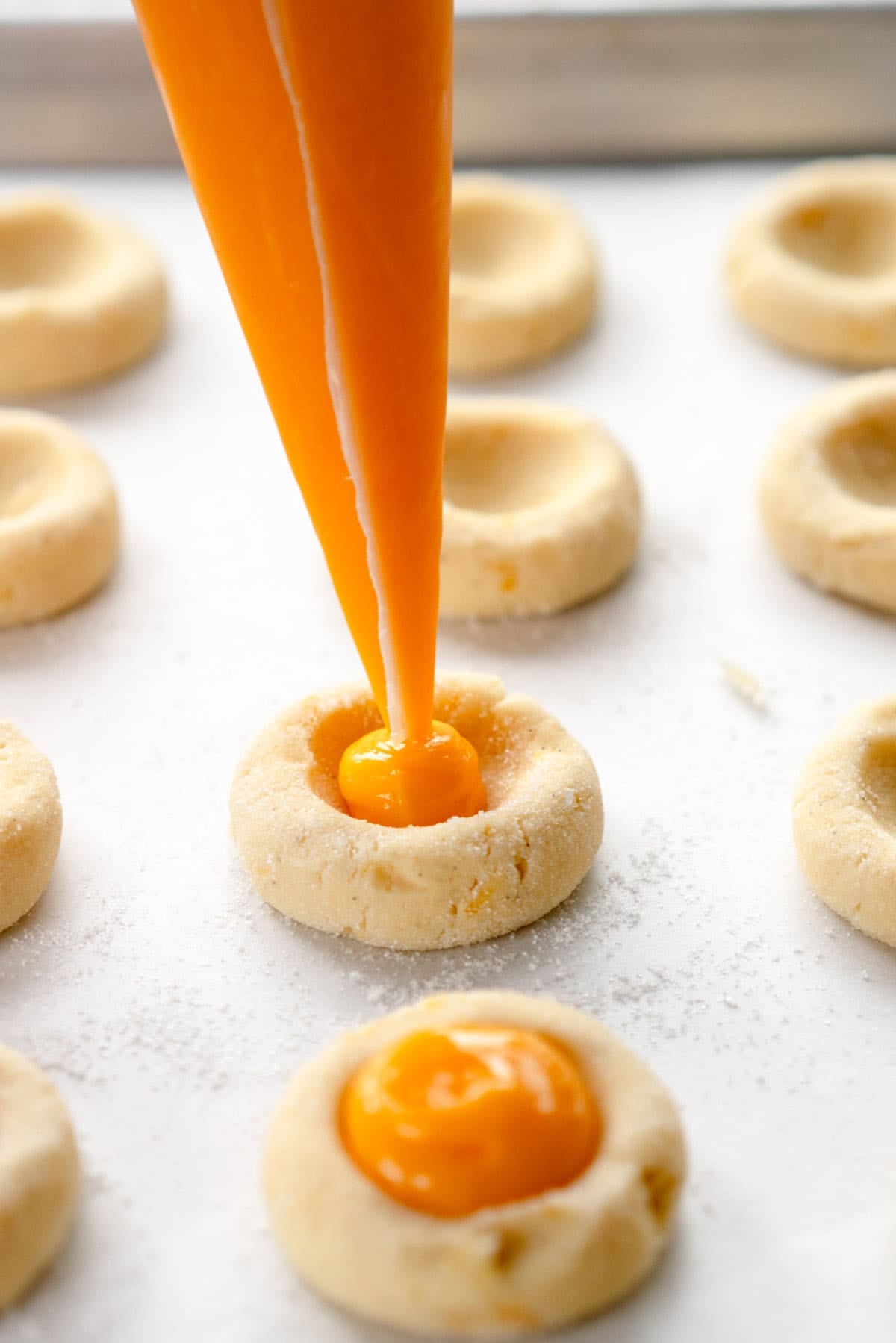 adding lemon curd to cookies