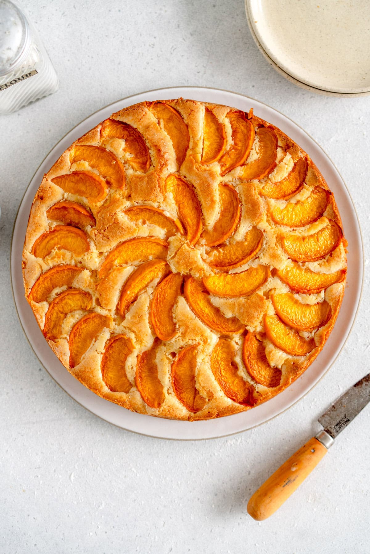 baked peach cake