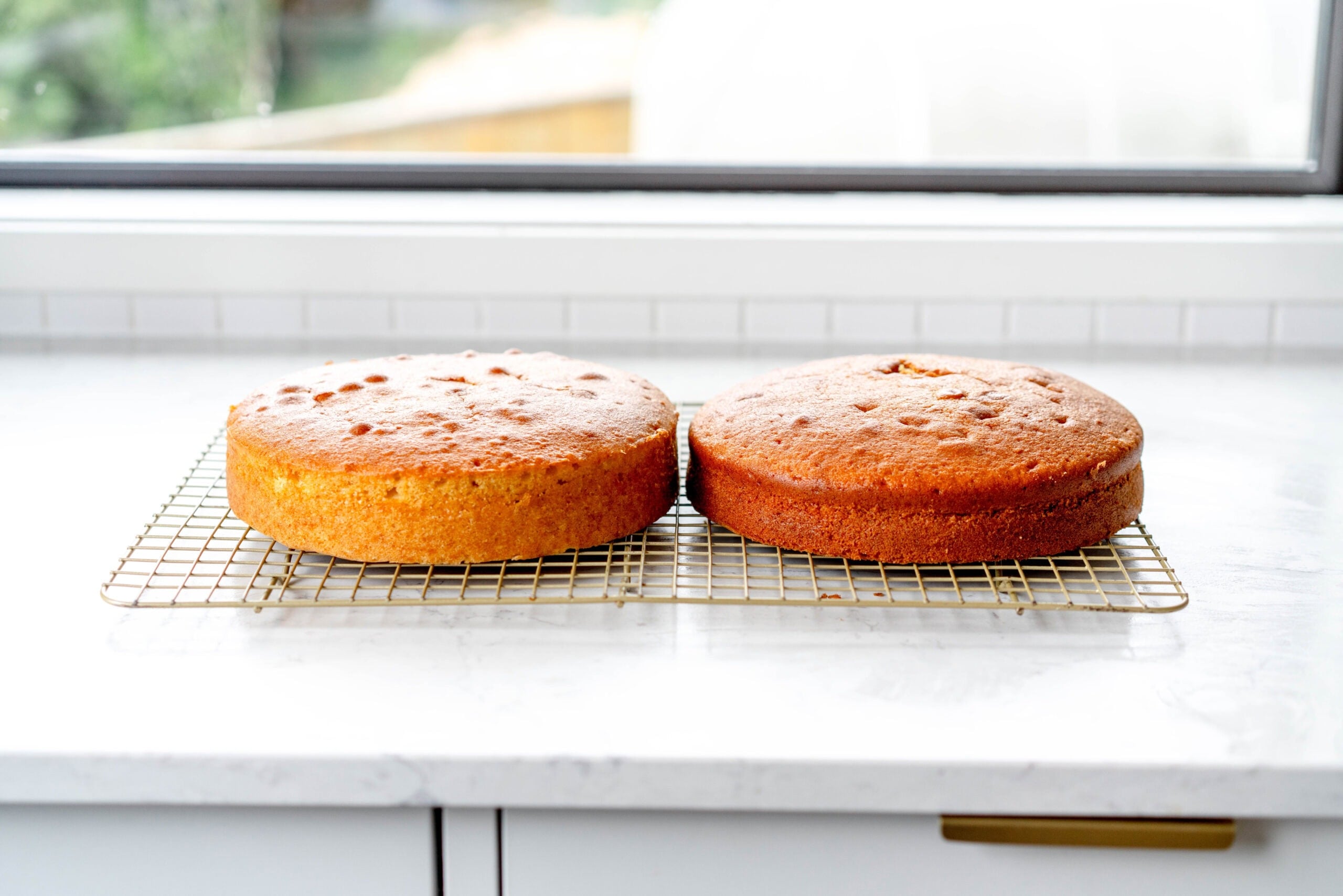 cake strip vs no cake strip